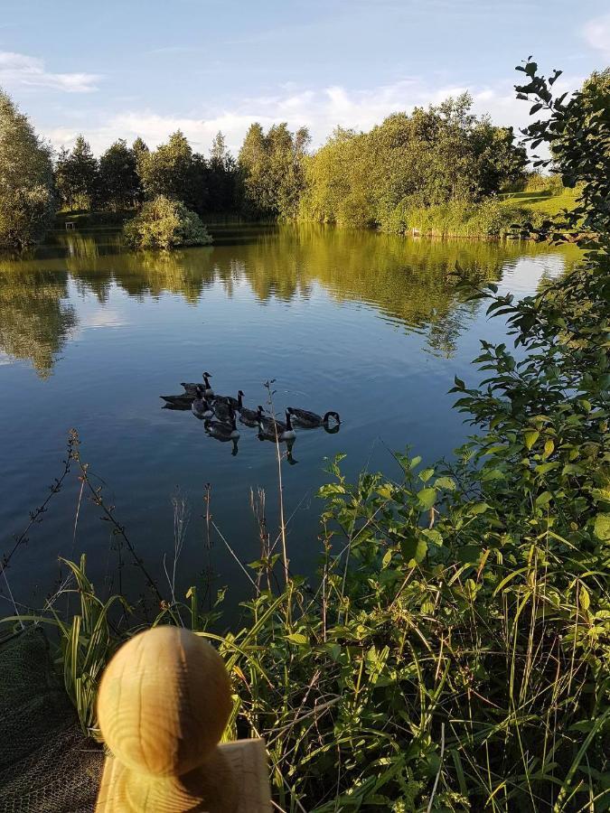 Elton Barn Fishery & Retreat Nottingham Extérieur photo